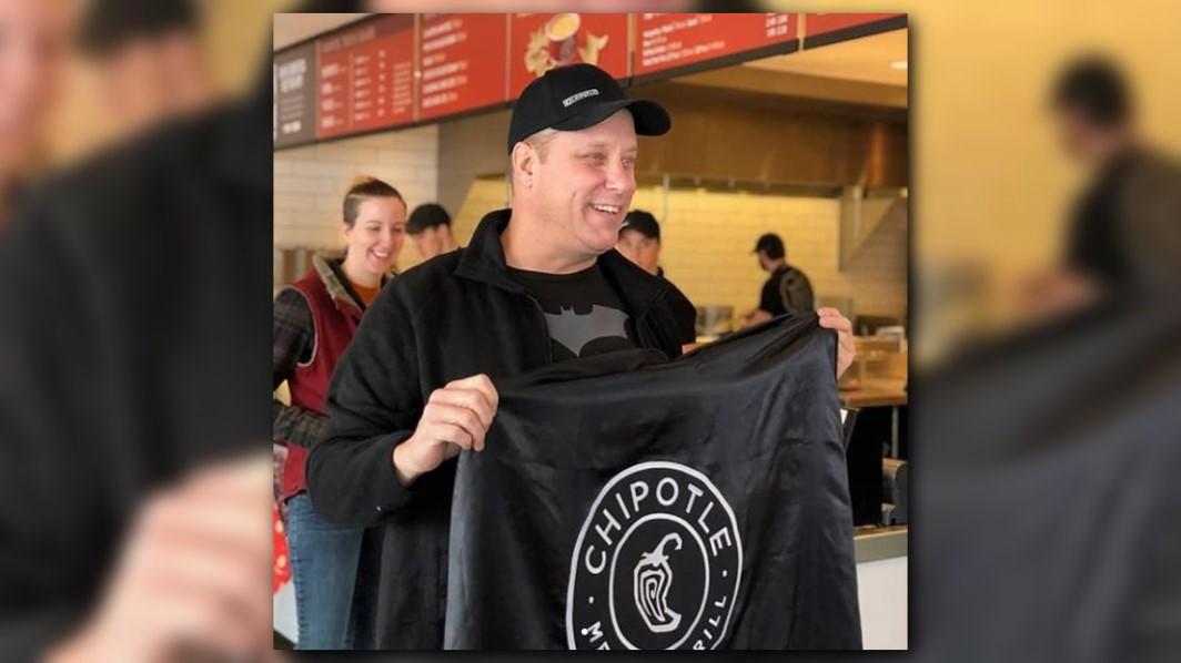 Ohio man sets record for most consecutive days eating Chipotle